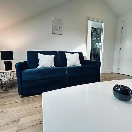 3 Vasnier Confortable Proche Caves De Champagne Apartman Reims