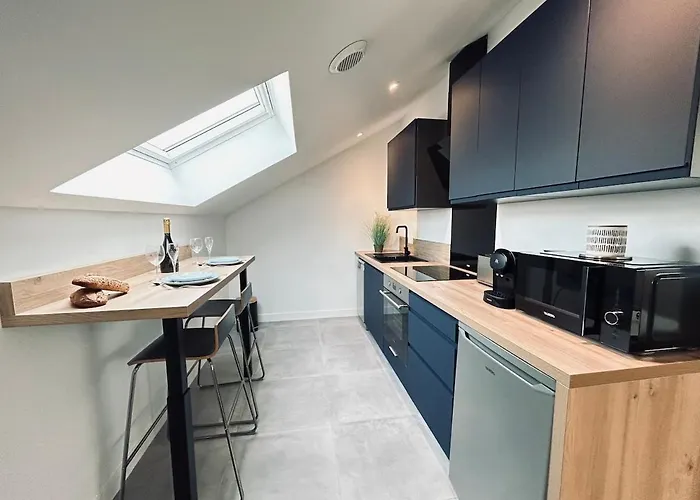 3 Vasnier Confortable Proche Caves De Champagne Апартаменты *